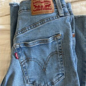 Levi's Women's Blue Jeans- Ribcage Straight Ankle